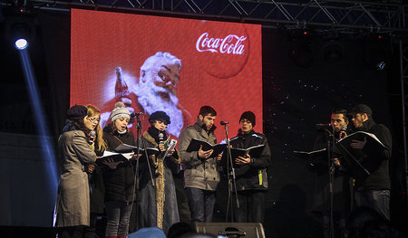 Caravana Coca-Cola la Pietroasele_Corul de colindatori