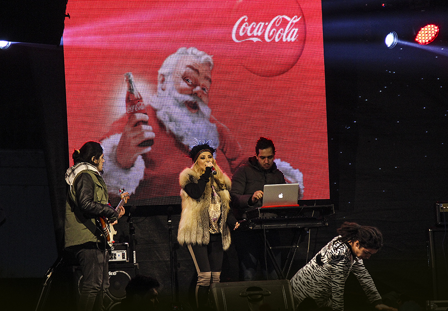 Caravana Coca-Cola la Pietroasele_Delia Matache