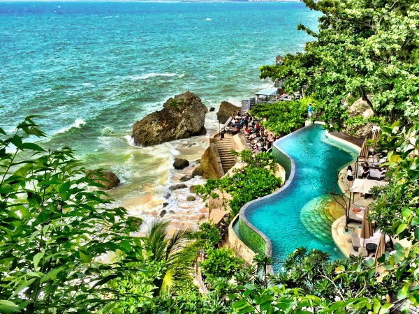 Bar Rock, Bali