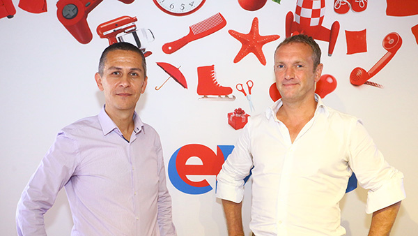 Iulian-Stanciu-CEO-eMAG-si-Bob-van-Dijk-CEO-Naspers